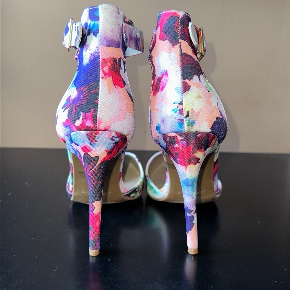 ๐ DREAM PAIRS Floral Ankle Stiletto Heels - Picture 5 of 15